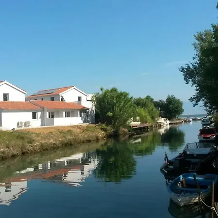 Дом отдыха Seaside Holiday House Nin, Zadar - 19228 Нин